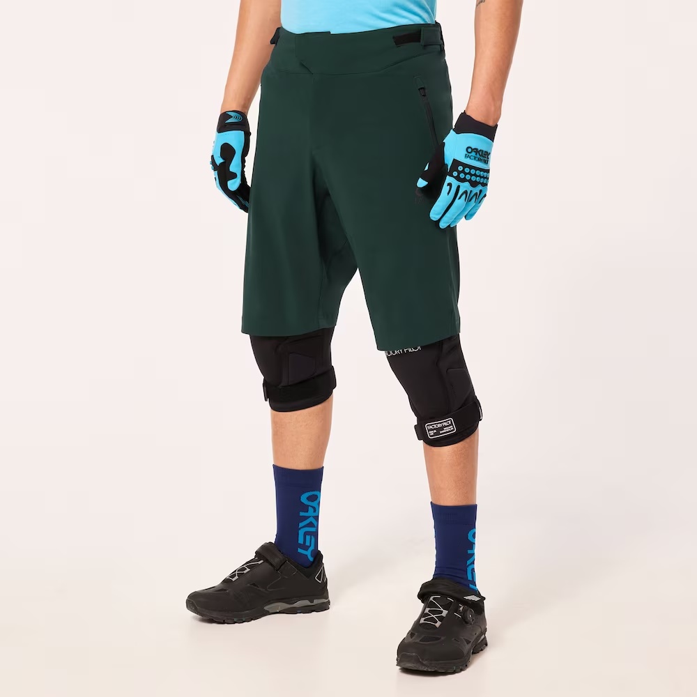 Factory Pilot Lite Short I